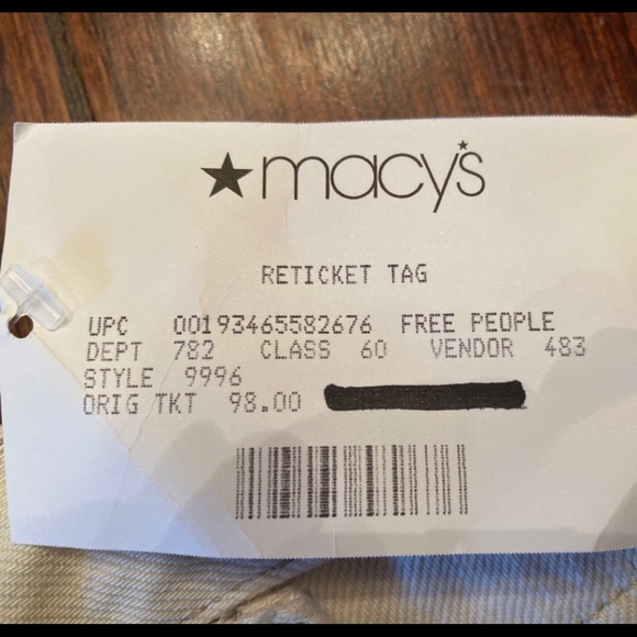 WE THE FREE NWT Ivory denim jean shorts, size 24 - Picture 10 of 10